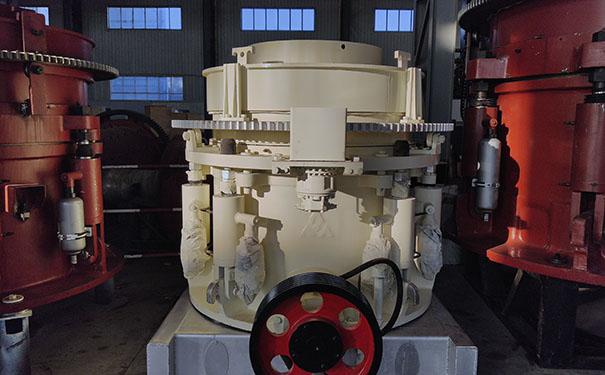 多缸液壓圓錐破碎機(jī)用油